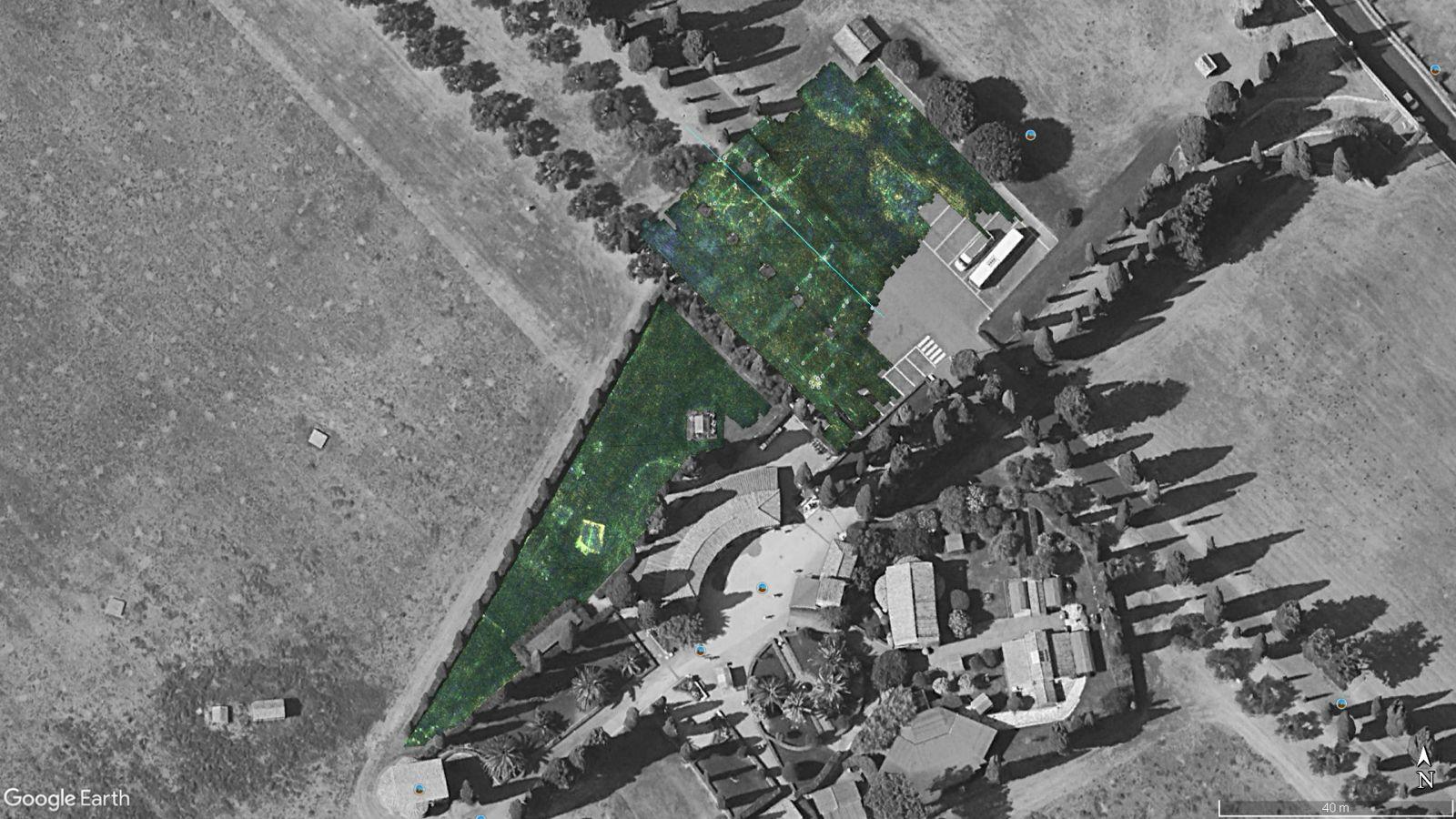 Mappa magnetometrica sovrapposta a Google Earth per rischio archeologico