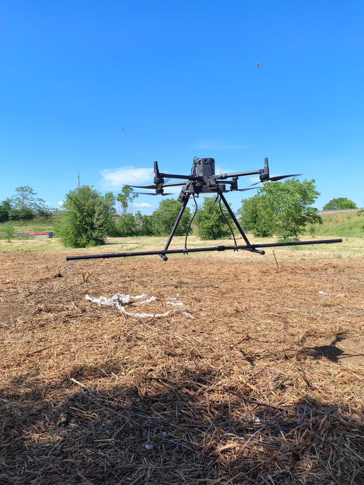 UAV drone with airborne magnetometer
